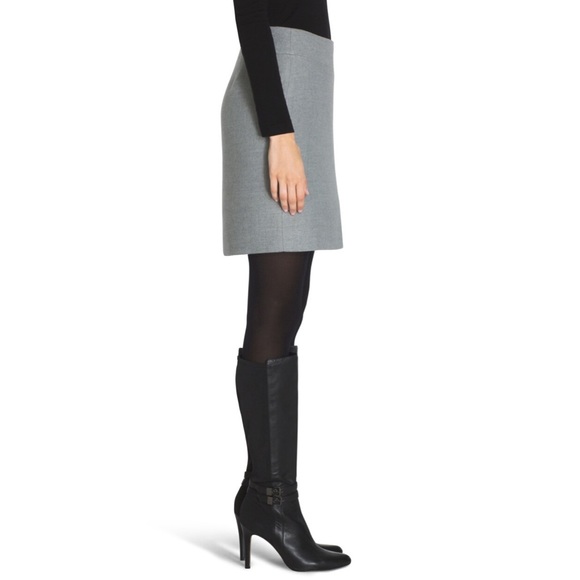 NWT White House black market boot skirt gray size 4 - Picture 2 of 8